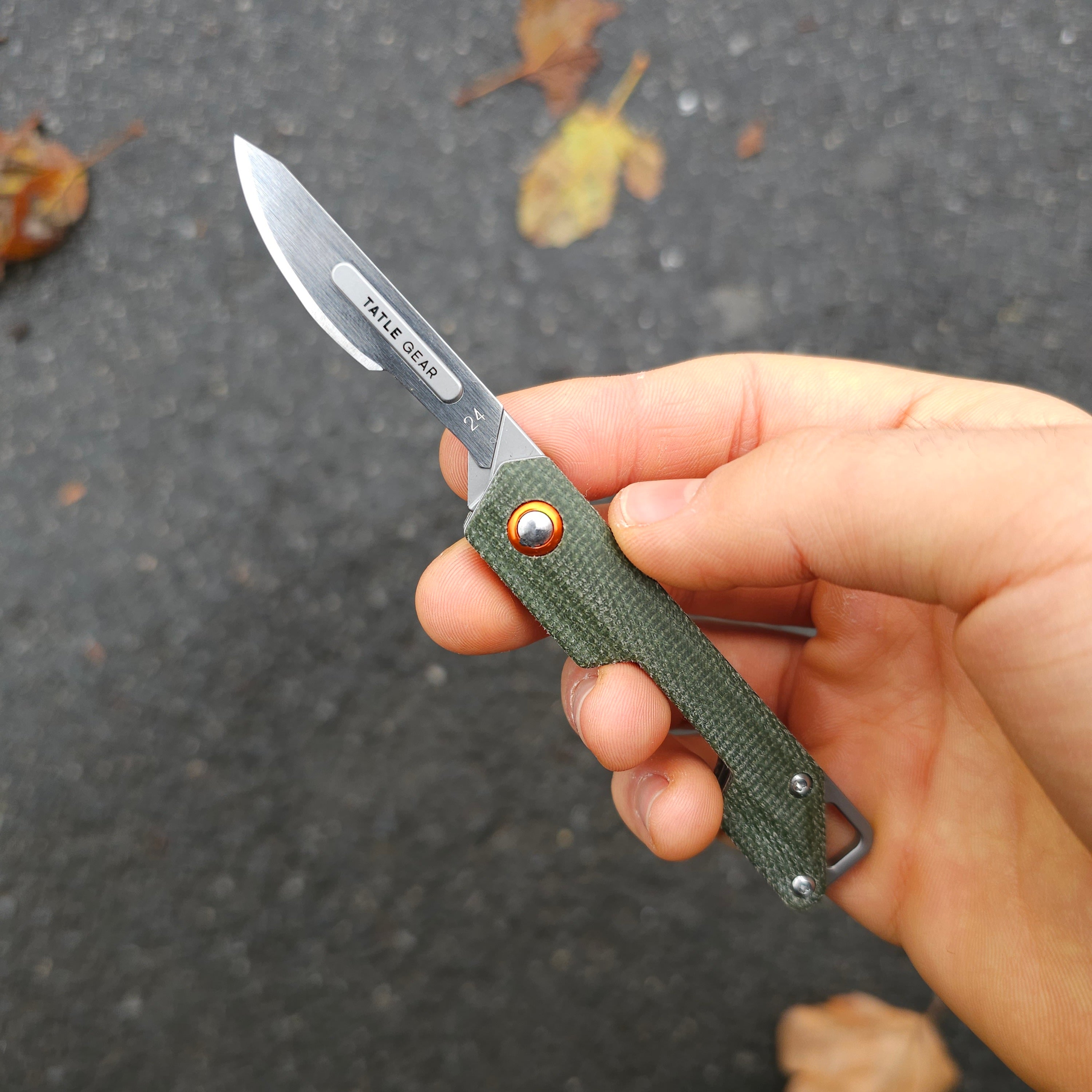 The Tatle Gear™- Whitetail Scalpel Knife + 10x Replacement Blades