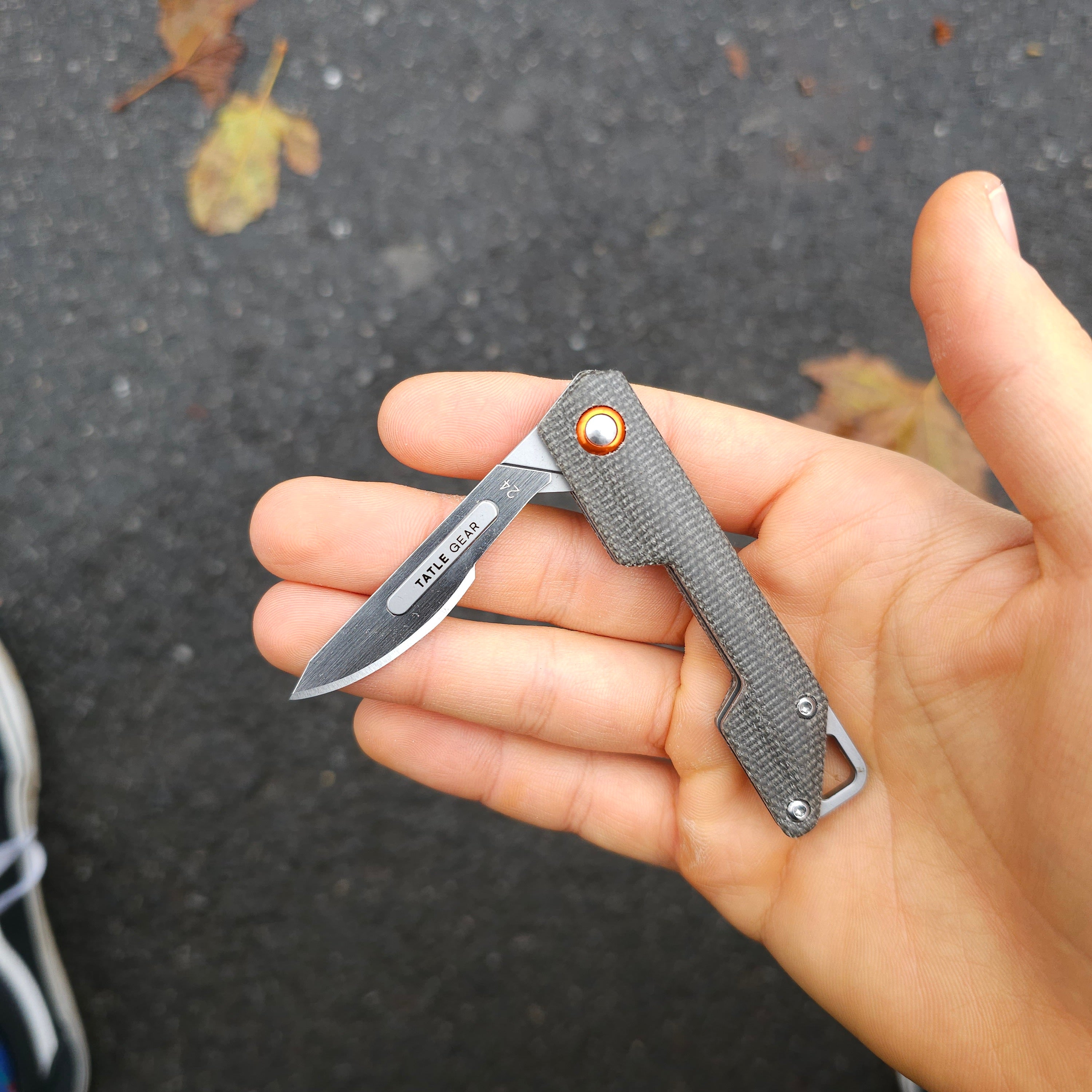 The Tatle Gear™- Whitetail Scalpel Knife + 10x Replacement Blades