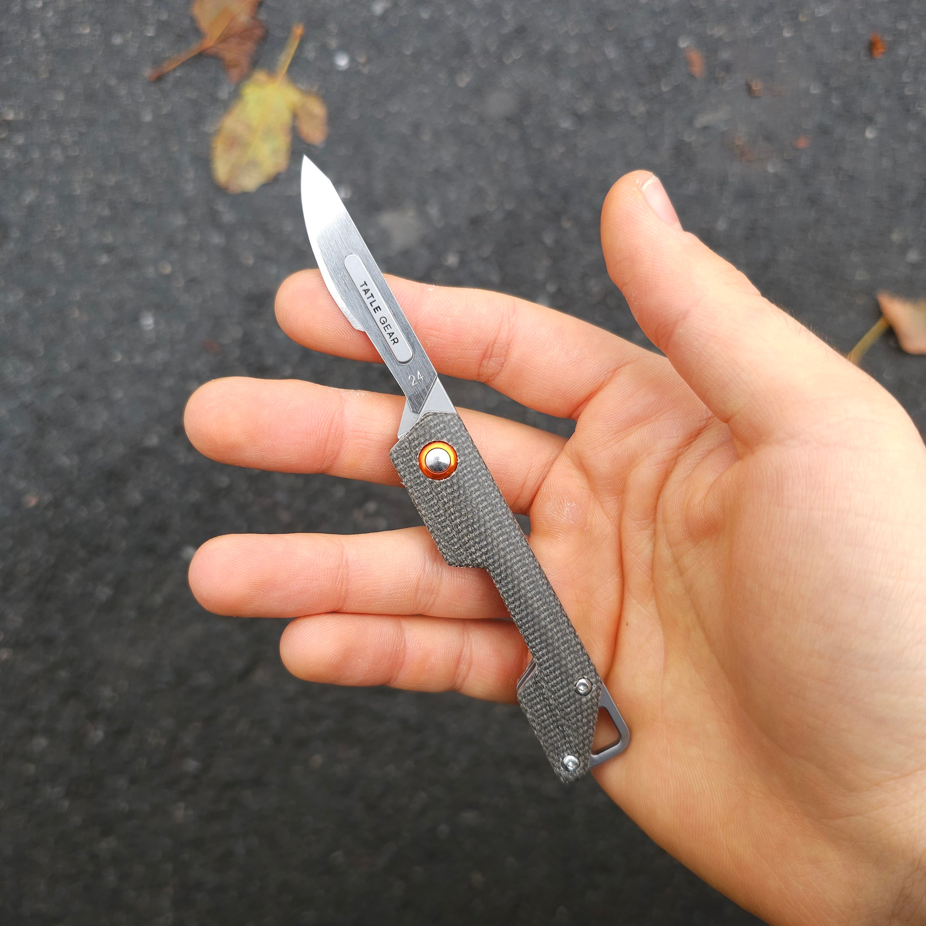 The Tatle Gear™- Whitetail Scalpel Knife + 10x Replacement Blades