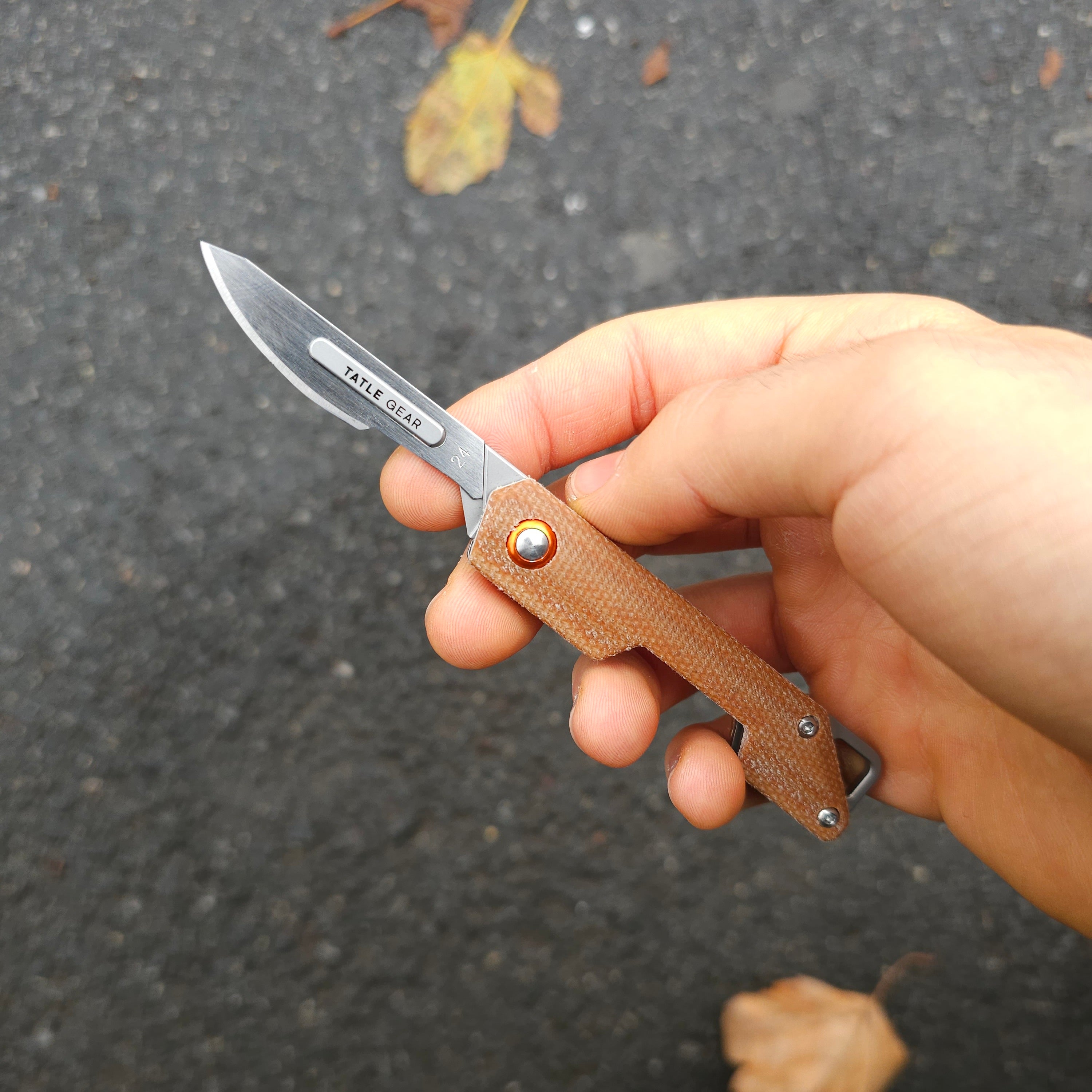 The Tatle Gear™- Whitetail Scalpel Knife + 10x Replacement Blades