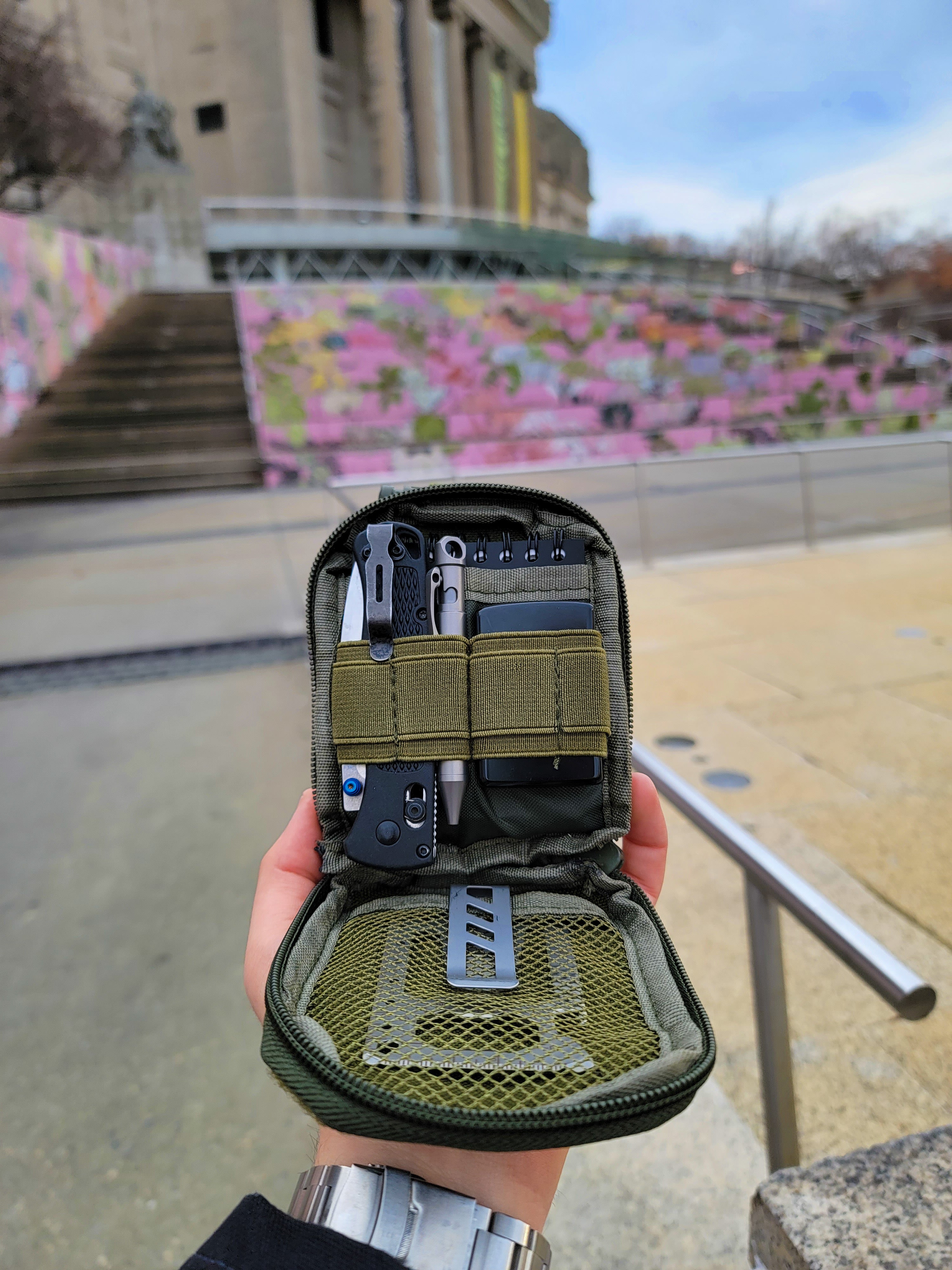 The Tatle Gear Pocket Organizer Od Green
